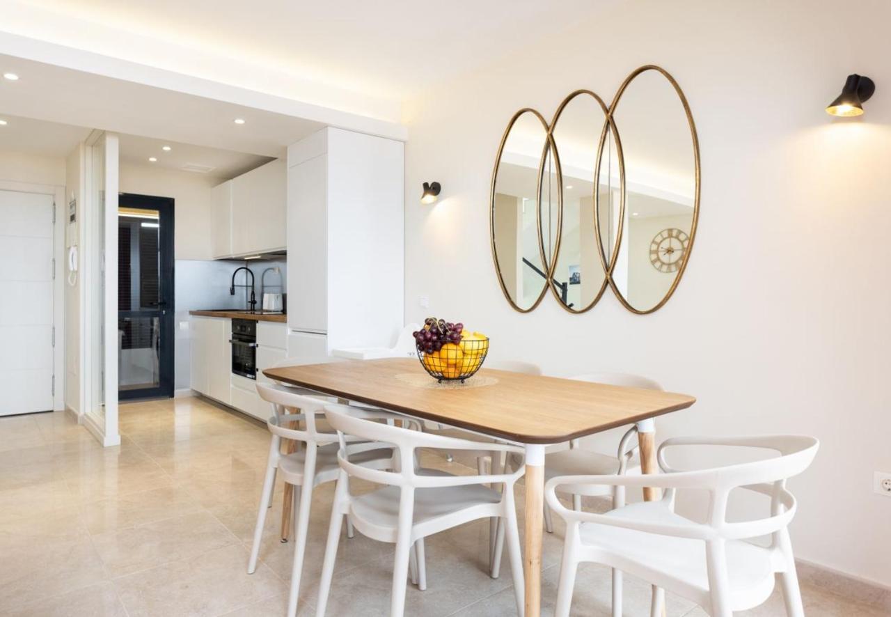 Sunny Castillo Apartment 코스타 데 안티과 외부 사진
