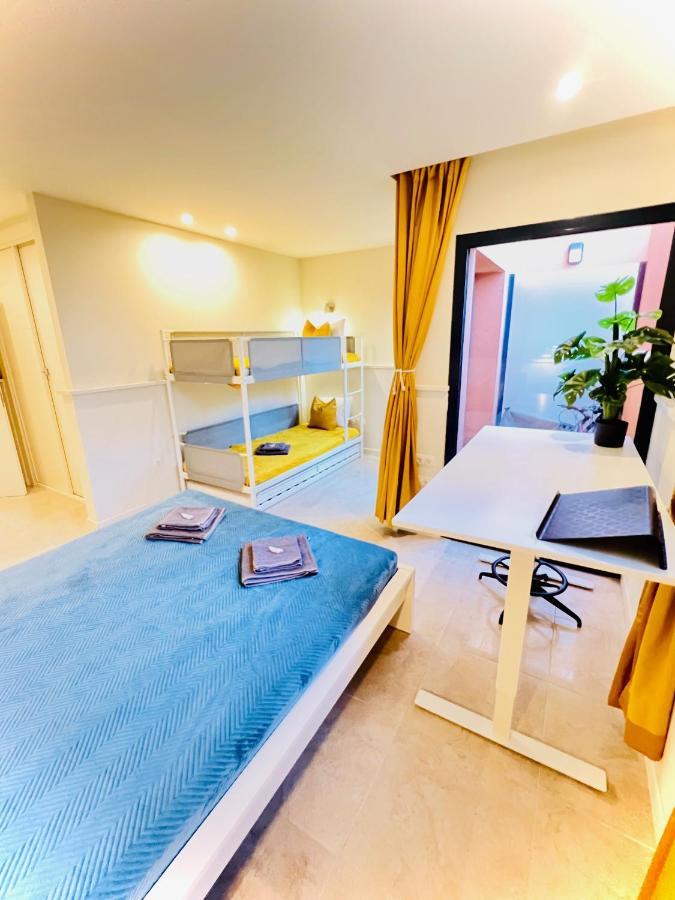 Sunny Castillo Apartment 코스타 데 안티과 외부 사진