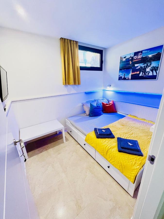 Sunny Castillo Apartment 코스타 데 안티과 외부 사진