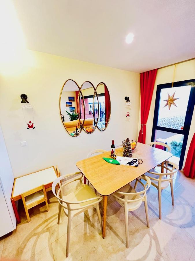 Sunny Castillo Apartment 코스타 데 안티과 외부 사진